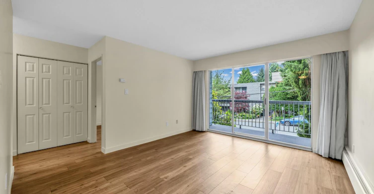 107-1360 Fir Street, Surrey, BC, V4B 4B2 - 10