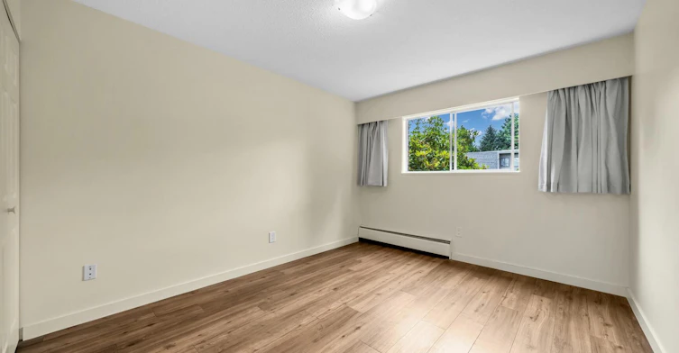 107-1360 Fir Street, Surrey, BC, V4B 4B2 - 6