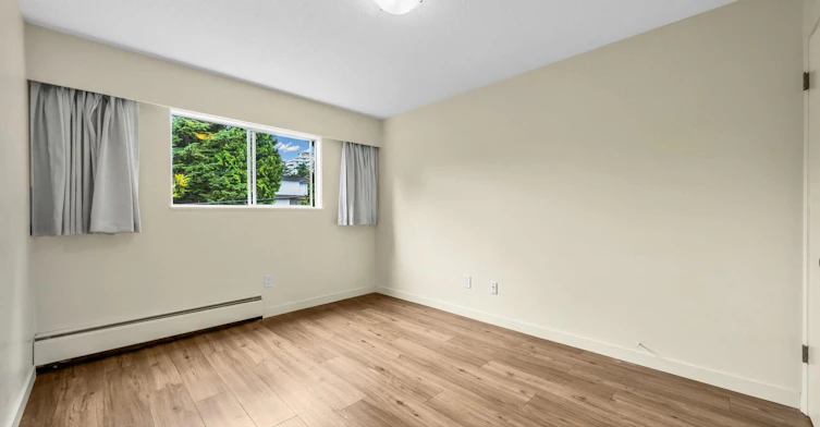 107-1360 Fir Street, Surrey, BC, V4B 4B2 - 7