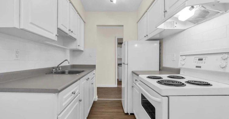 0310-210 West 16th Street, North Vancouver, BC, V7M 1T6 - 11