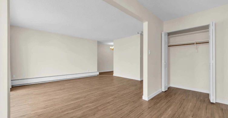 0310-210 West 16th Street, North Vancouver, BC, V7M 1T6 - 8