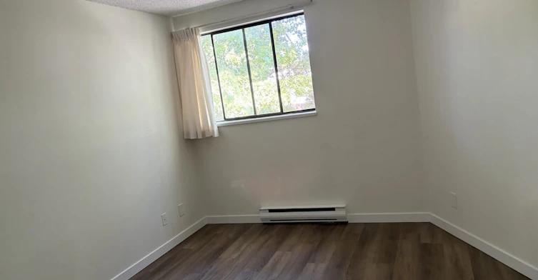 202-8351 Bennett Road, Richmond, BC, V6Y 1N4 - 3