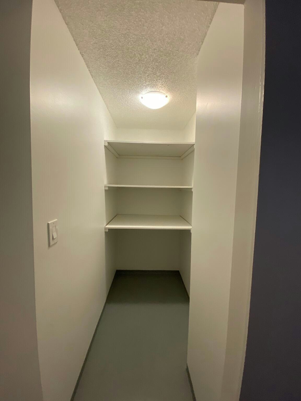 306-8351 Bennett Road, Richmond, BC, V6Y 1N4 - 4