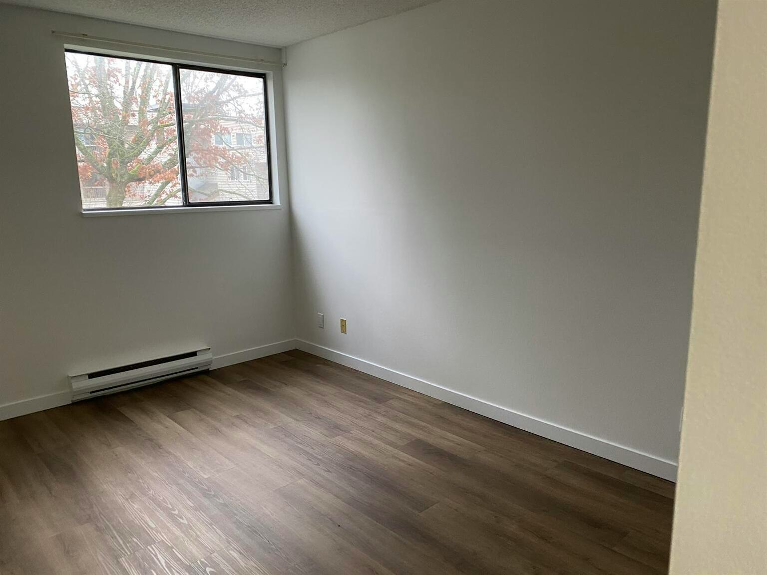 202-8351 Bennett Road, Richmond, BC, V6Y 1N4 - 3