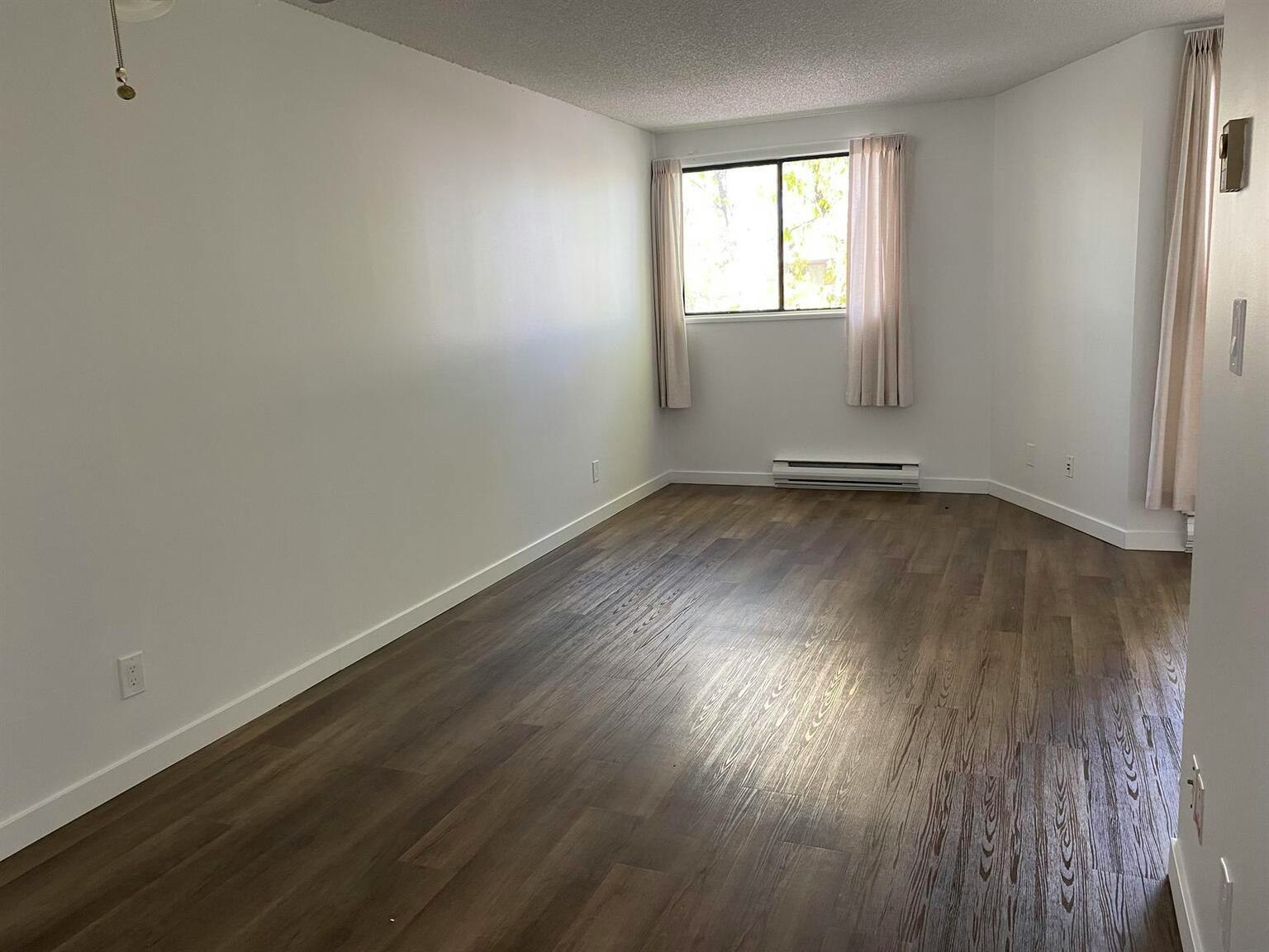 305-8351 Bennett Road, Richmond, BC, V6Y 1N4 - 2