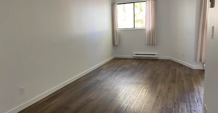 305-8351 Bennett Road, Richmond, BC, V6Y 1N4 - 2