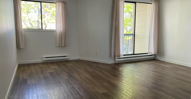 305-8351 Bennett Road, Richmond, BC, V6Y 1N4