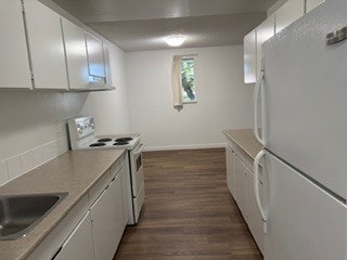 306-8351 Bennett Road, Richmond, BC, V6Y 1N4 - 2