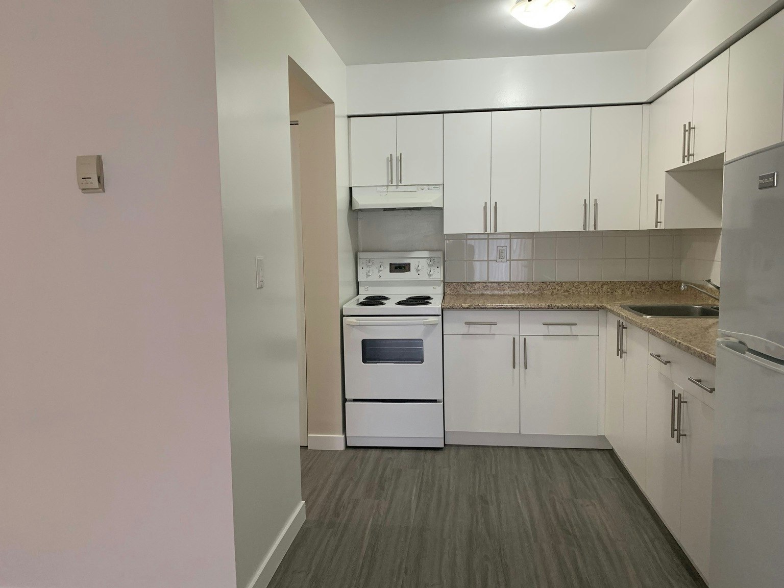 312-420 7th Street, New Westminster, BC, V3M 3L1 5