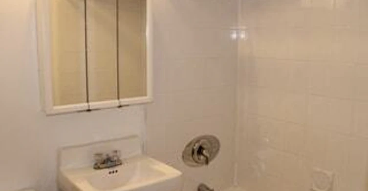 209-1235 Comox Street, Vancouver, BC, V6E 1K6