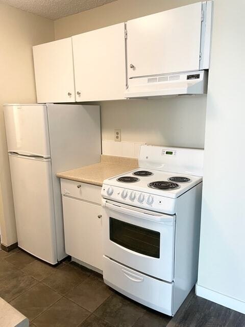 203-1715 West 11 Avenue, Vancouver, BC, V6J 2C2 - 4