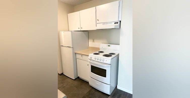 203-1715 West 11 Avenue, Vancouver, BC, V6J 2C2 - 4
