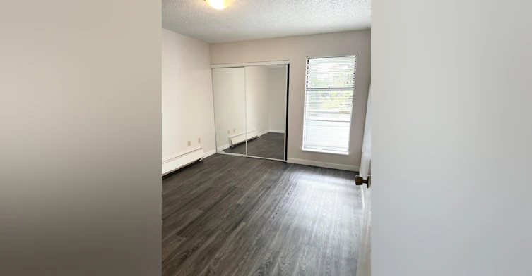 308-1715 West 11 Avenue, Vancouver, BC, V6J 2C2 - 4