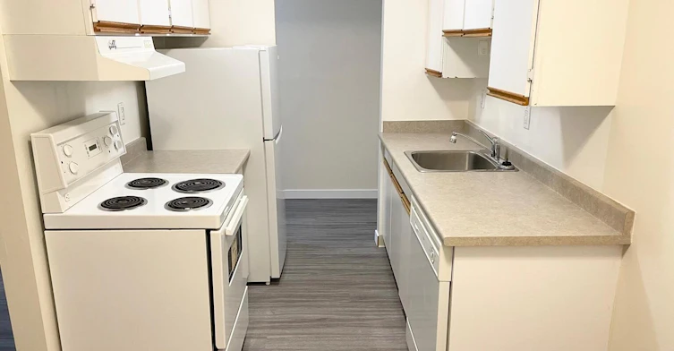 107-3300 Oak Street, Vancouver, BC, V6H 2L6 - 8