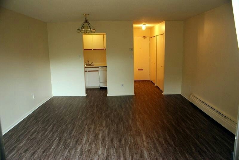 107-3300 Oak Street, Vancouver, BC, V6H 2L6 - 3