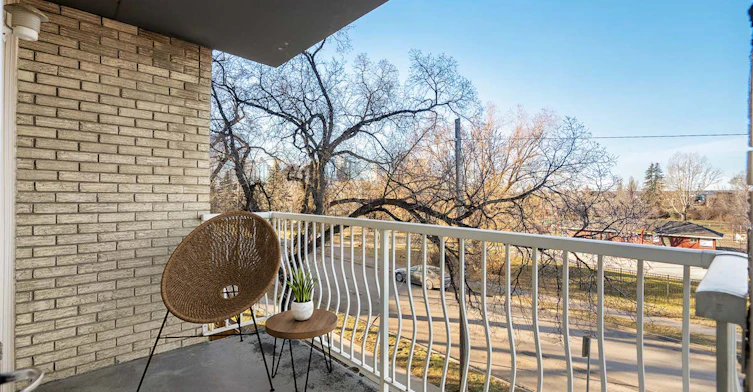 600 1 Street NE, Calgary, AB, T2E 3B3 - 9