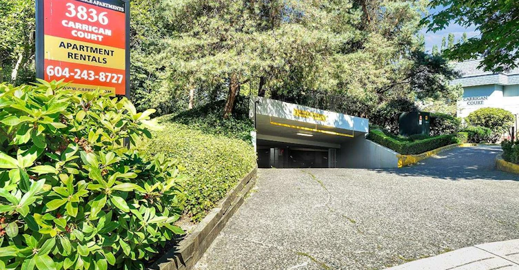 3836 Carrigan Court, Burnaby, BC, V3N 4P7 - 4