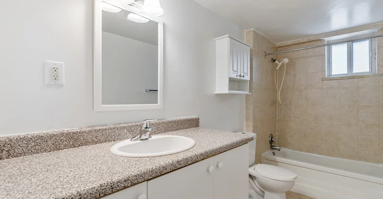 2283 Eglinton Avenue East, Toronto, ON, M1K 2N4 - 8