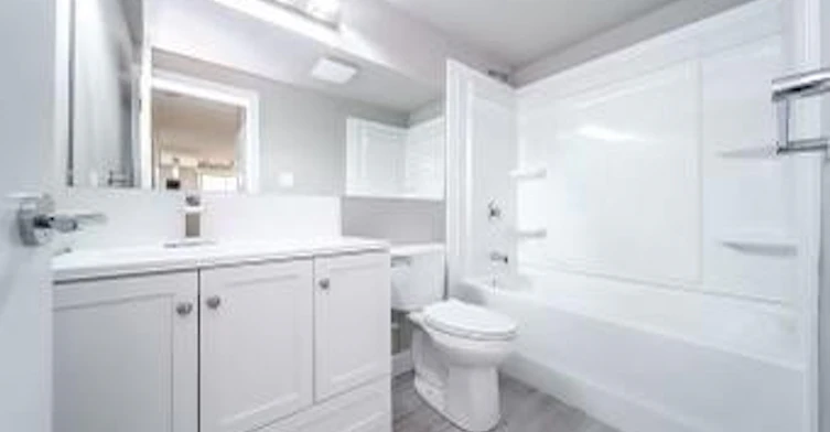102-10645 113 Street, Edmonton, AB, T5H 3H7 - 3