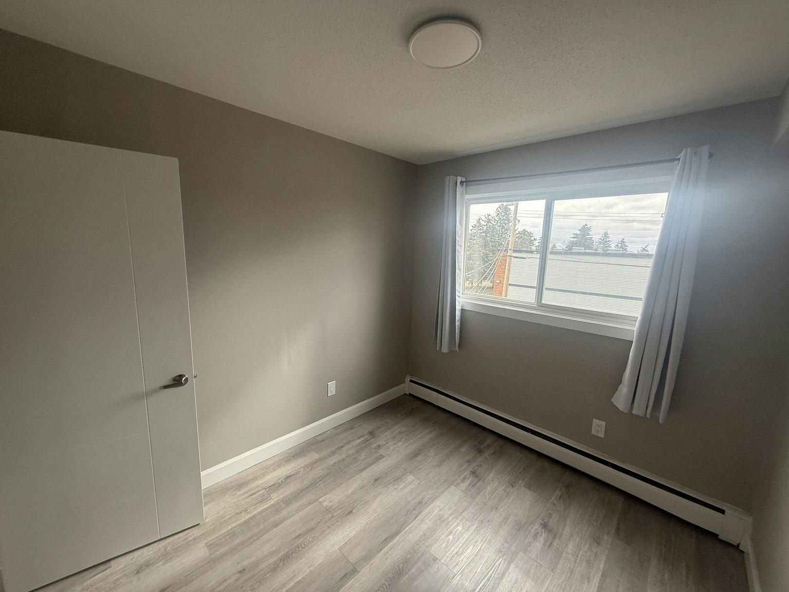 205-13025 69 Street, Edmonton, AB, T5C 0H5 - 7