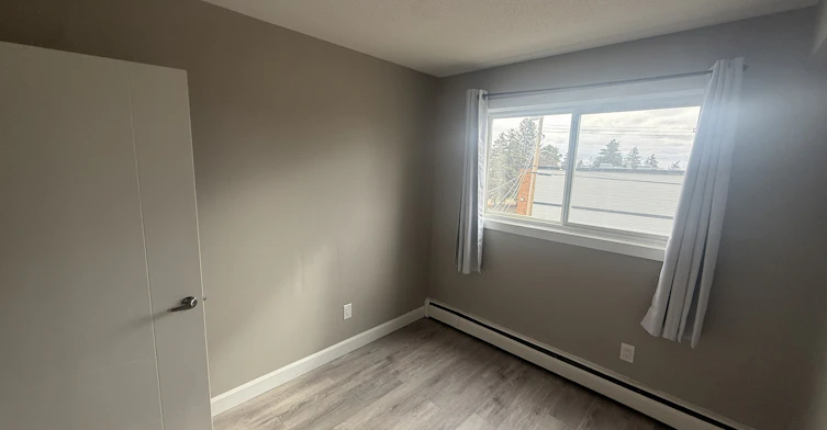 205-13025 69 Street, Edmonton, AB, T5C 0H5 - 7