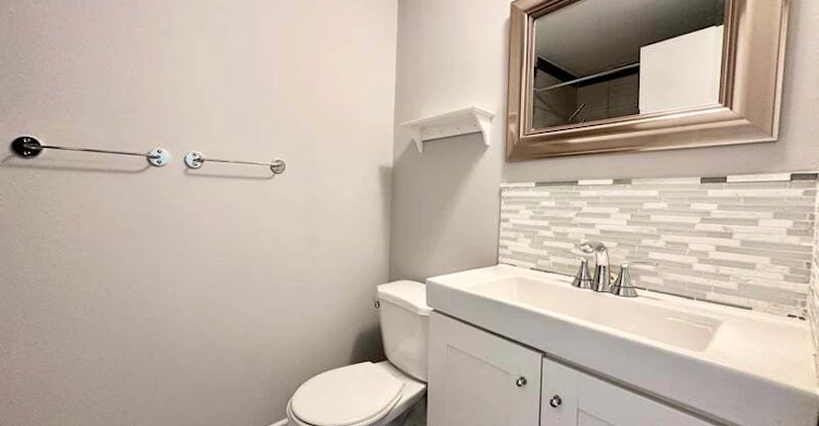 1970 Falkirk Crescent, Ottawa, ON, K1B 4Y7 - 7