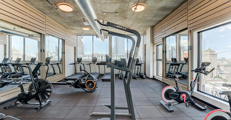 1 bedroom -245 Robert Bourassa Boulevard, Montréal, QC, H3C 1A4 - 37