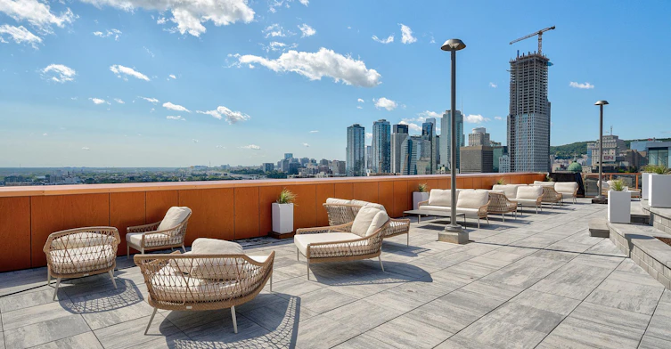 2 bedrooms -245 Robert Bourassa Boulevard, Montréal, QC, H3C 1A4 - 30