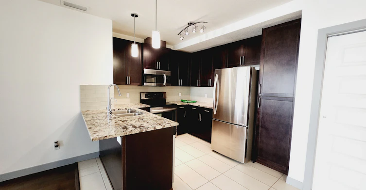 710-5151 Windermere Boulevard SW, Edmonton, AB, T6W 2K4 - 2