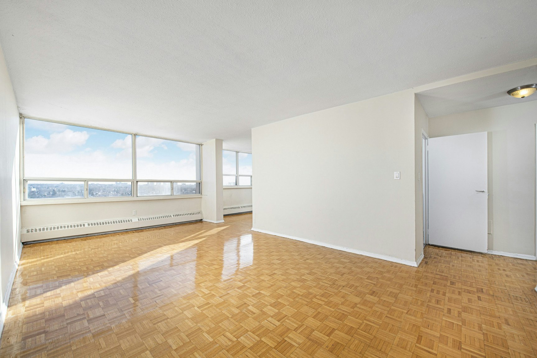 701 Don Mills Road, Toronto, ON, M3C 1R7 - 7