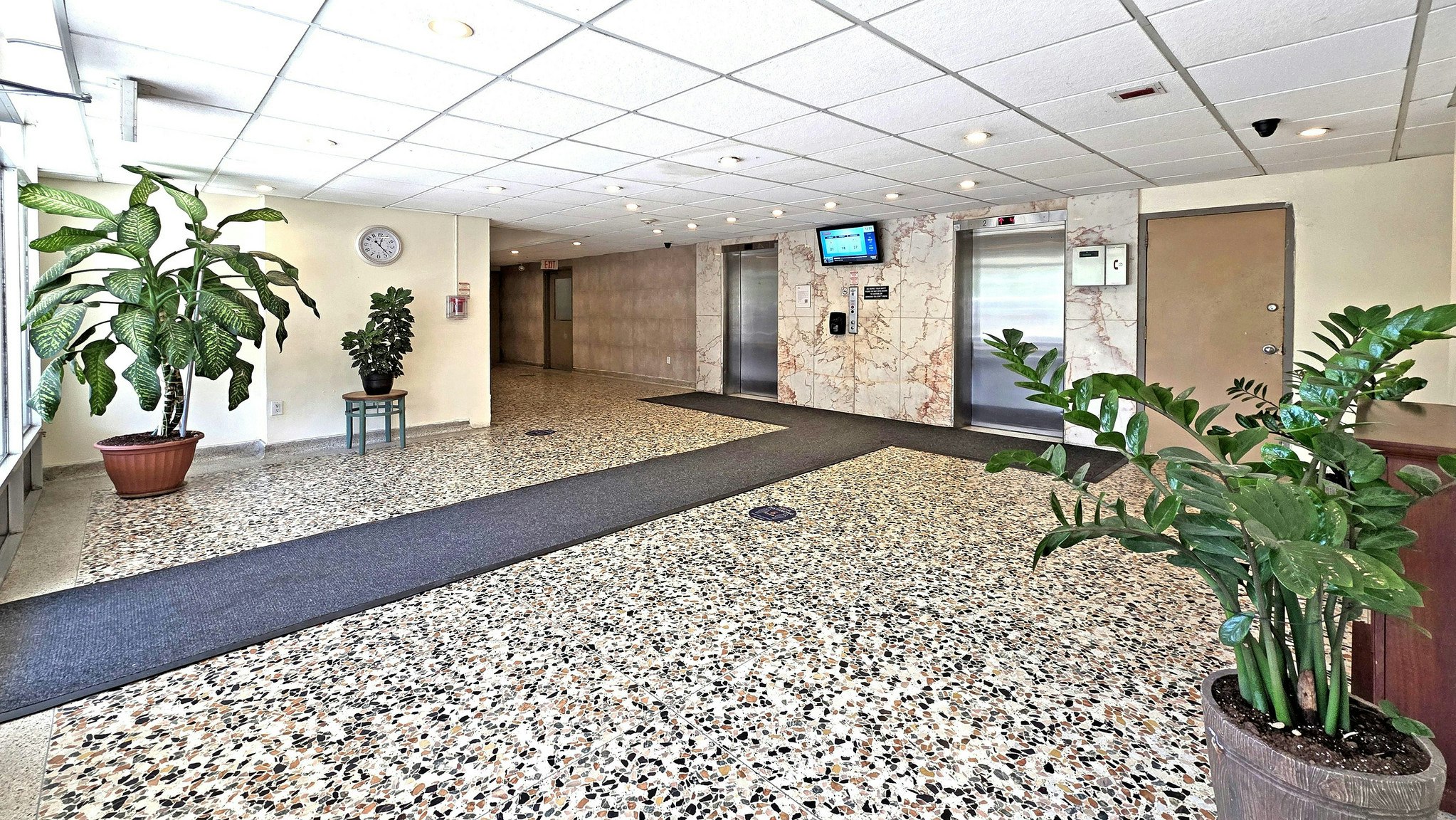 100 York Gate Boulevard, Toronto, ON, M3N 2C4 - 12