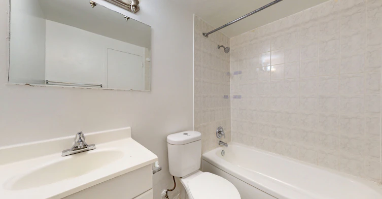 100 York Gate Boulevard, Toronto, ON, M3N 2C4 - 10