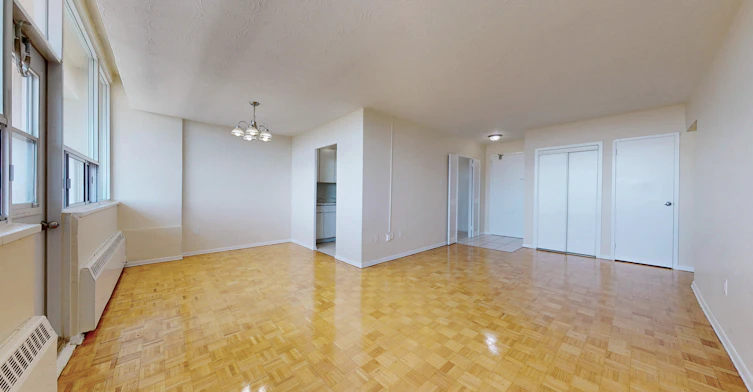 100 York Gate Boulevard, Toronto, ON, M3N 2C4 - 6