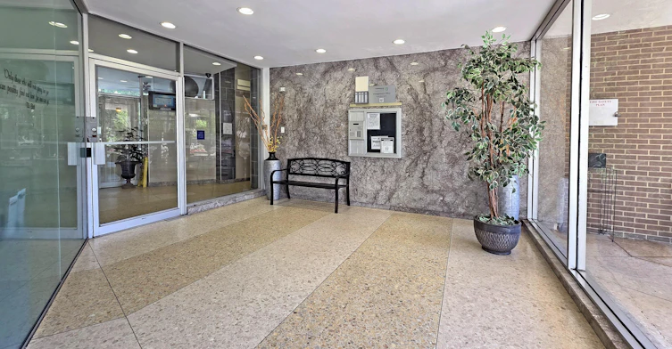 22 Elkhorn Drive, Toronto, ON, M2K 1J4 - 14