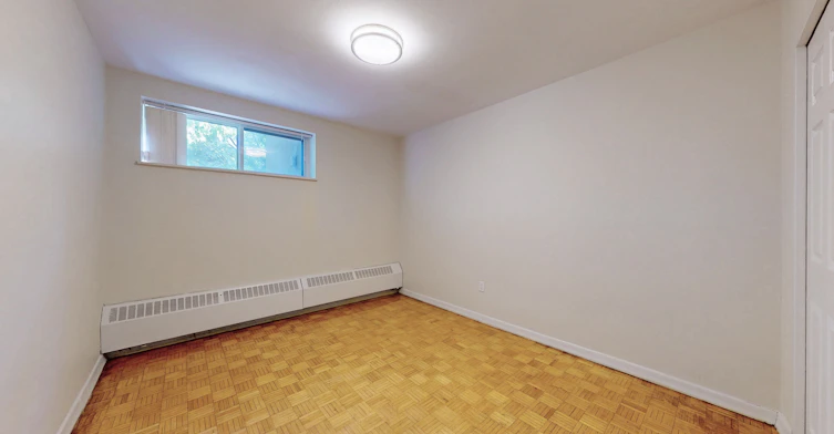 22 Elkhorn Drive, Toronto, ON, M2K 1J4 - 9