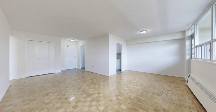 601 Finch Avenue West, Toronto, ON, M2R 1N9 - 5