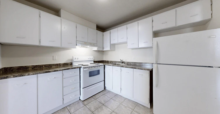 1460 Ghent Avenue, Burlington, ON, L7S 1X7 - 3