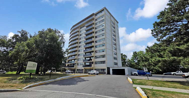 4 Goldfinch Court, Toronto, ON, M2R 2C3 - 13