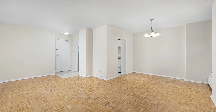 1441 Lawrence Avenue East, Toronto, ON, M4A 1W3 - 7