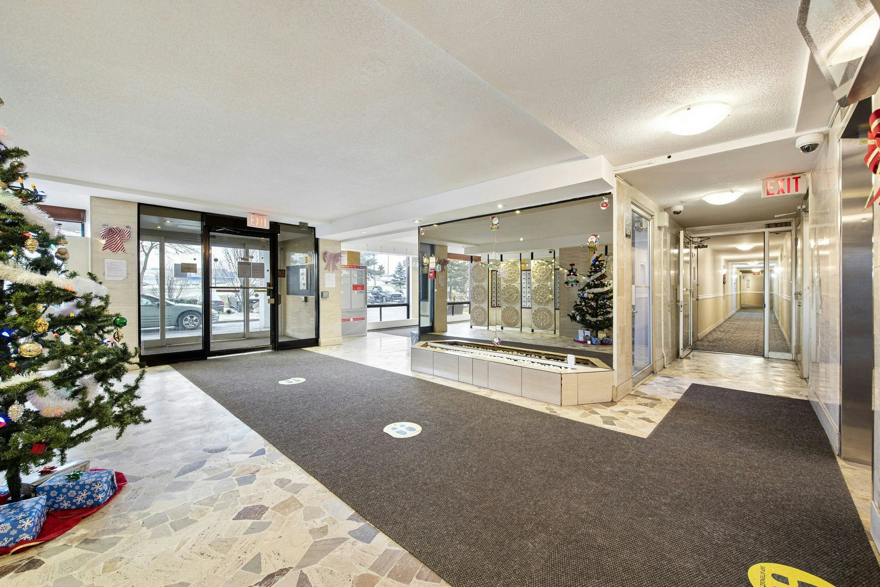 1441 Lawrence Avenue East, Toronto, ON, M4A 1W3 - 15