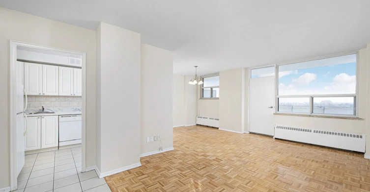 1441 Lawrence Avenue East, Toronto, ON, M4A 1W3 - 6