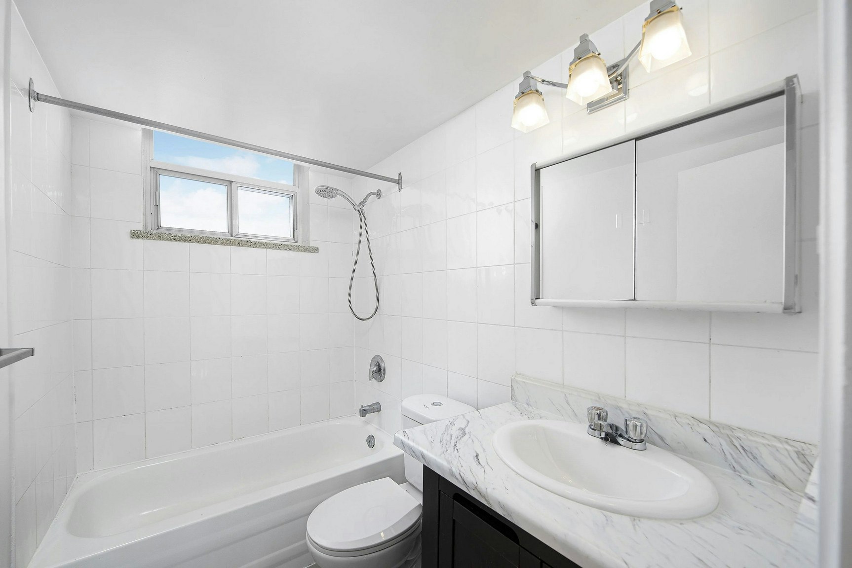 1441 Lawrence Avenue East, Toronto, ON, M4A 1W3 - 12