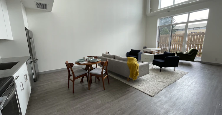 A - 10-5028 129 Avenue NW, Edmonton, AB, T5A 4N3 - 14
