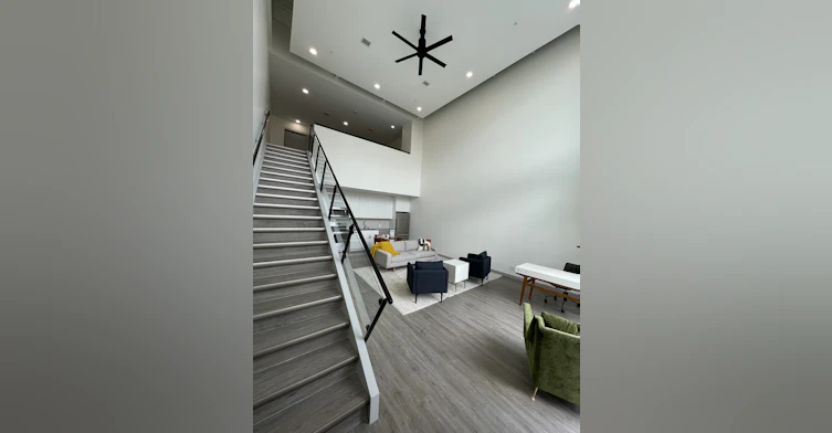 A - 10-5028 129 Avenue NW, Edmonton, AB, T5A 4N3 - 5