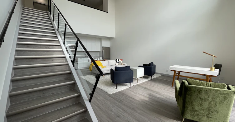 A - 10-5028 129 Avenue NW, Edmonton, AB, T5A 4N3 - 12