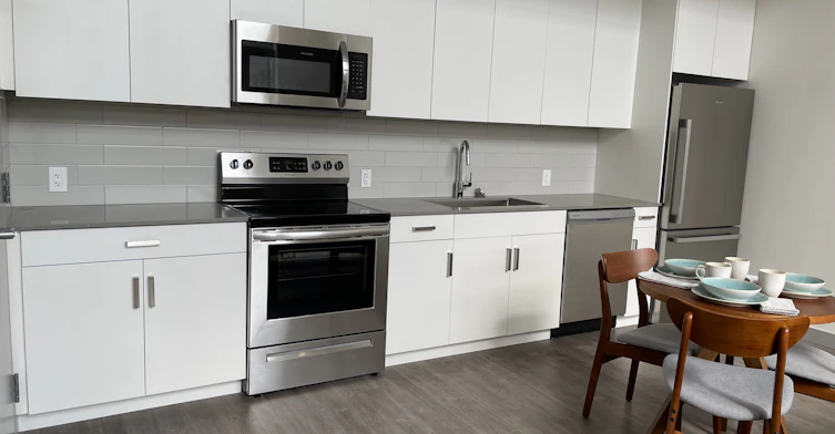 A - 10-5028 129 Avenue NW, Edmonton, AB, T5A 4N3 - 6