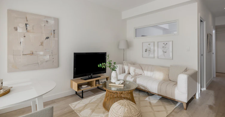 153 East 4th Street, North Vancouver, BC, V7M 2G5