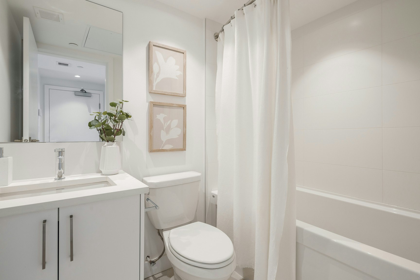 153 East 4th Street, North Vancouver, BC, V7M 2G5 - 5