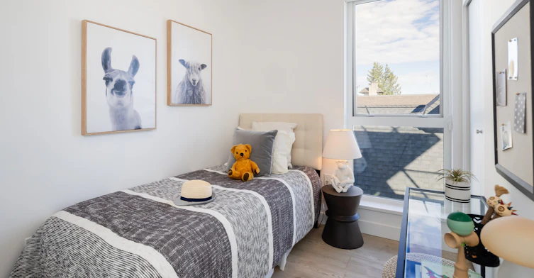 153 East 4th Street, North Vancouver, BC, V7M 2G5 - 14