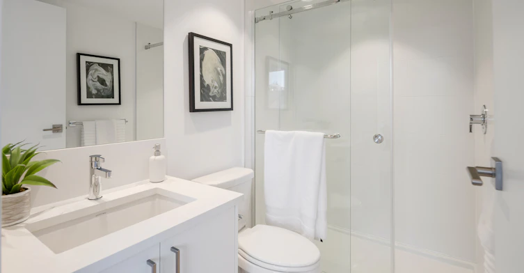 153 East 4th Street, North Vancouver, BC, V7M 2G5 - 10